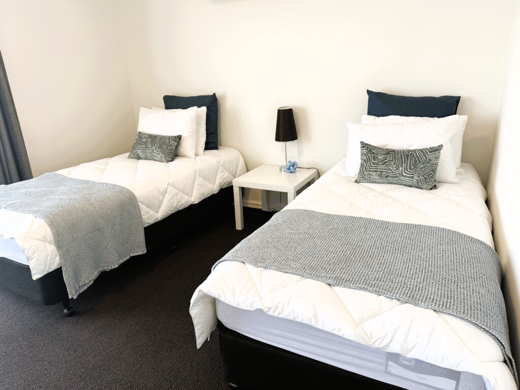 2nd Bed2
