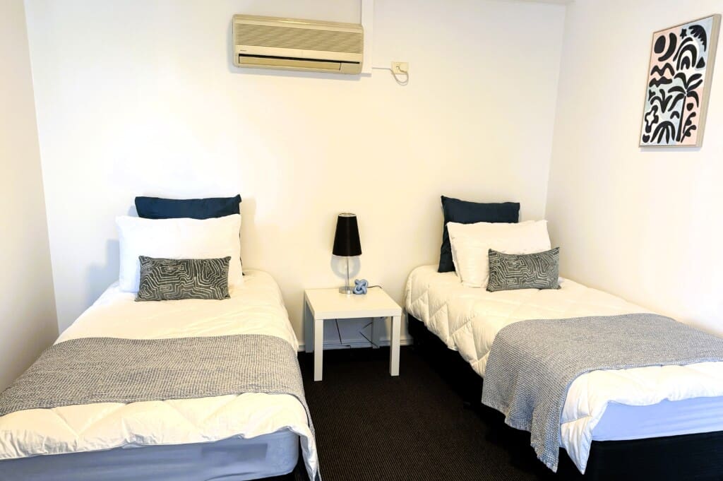 2ndBed1