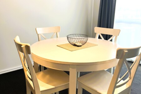 Dining1