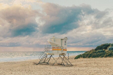 city beach lifesaving 1 min