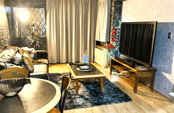 living&dining min