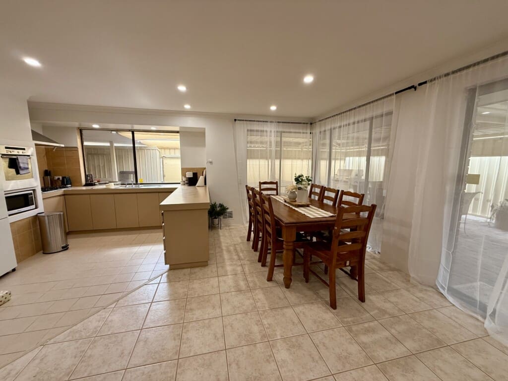 006952f7 6002 4b97 8ec3 dc8959d86277