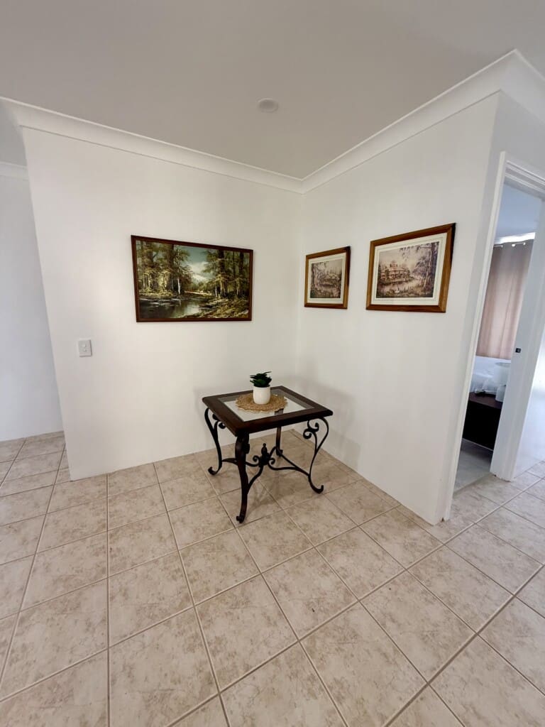 f678a5b3 b8ac 40e5 b8a3 a0659d6d182f