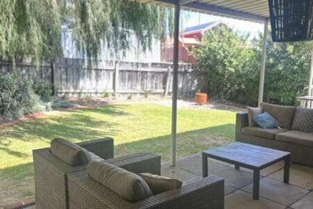 fa3df0b2 127a 4c74 a299 d51b7da259ae