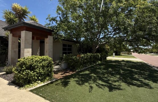 2e00b258 8d85 42ec b416 4ad42d15beb4