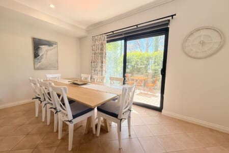 4c37bafb 412a 4452 9782 3f25df67e240