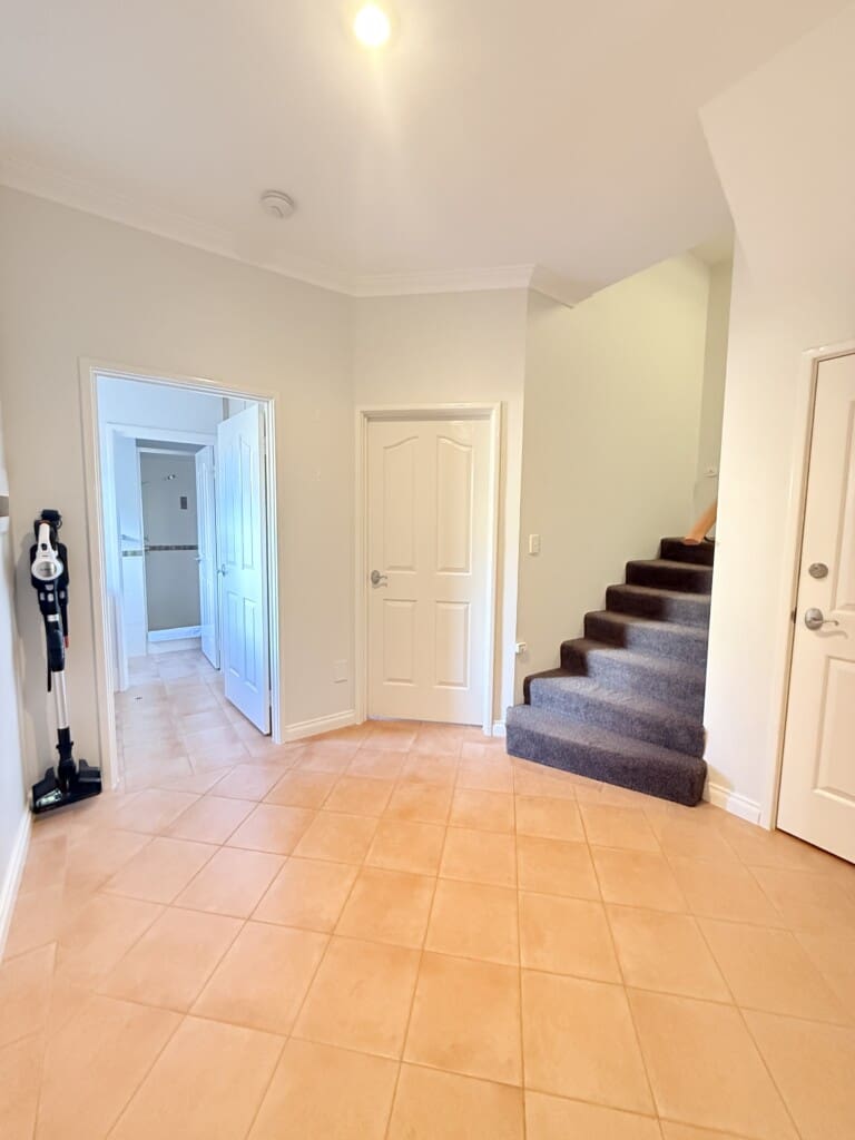 5c81af67 6ffd 4fc1 bad6 4f4b4d9d9755