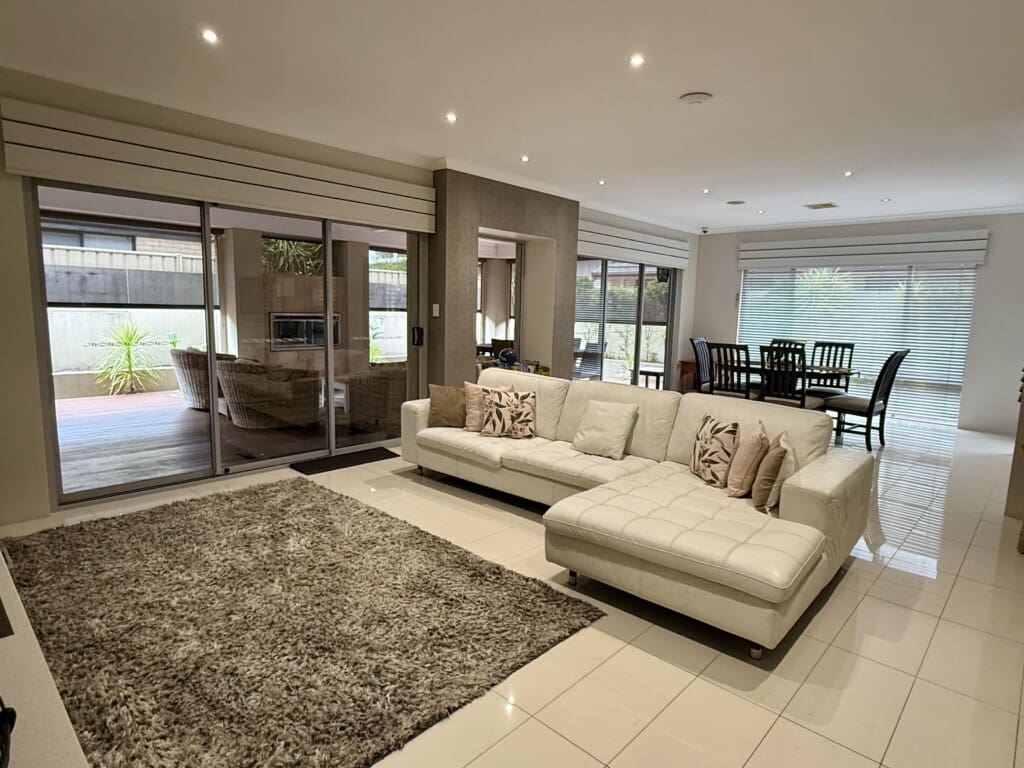 5f2e2f10 dd8e 4d4e b173 7b8f3e8f2a26