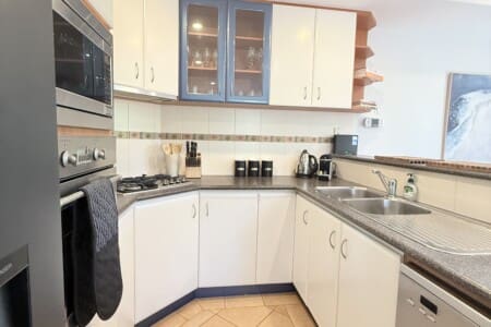 74ffe769 8184 4601 b679 cdf58dd983a4