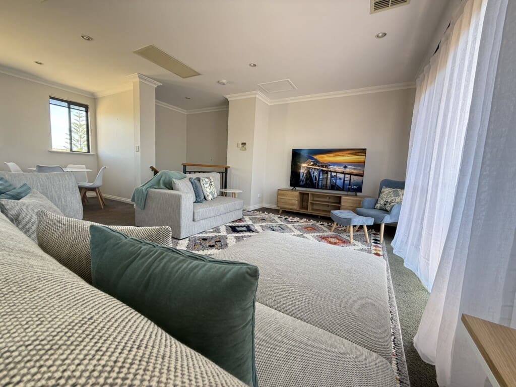 77d9f19a 9fde 4e13 a21b db20f9db2b89