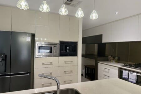 96043031 fa87 4263 833d 6db383836218