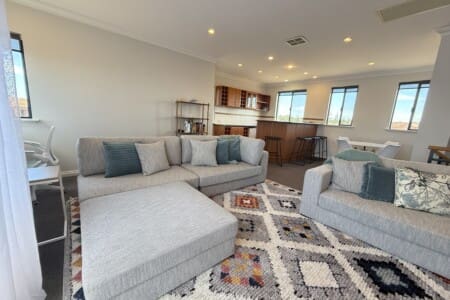 b7974af2 40a6 4da2 94f7 30925d000bf4