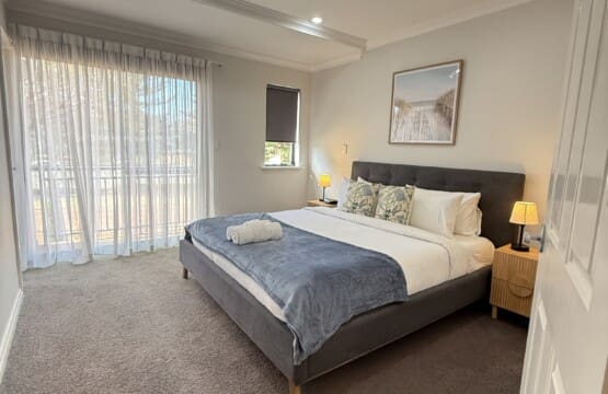 e564ce94 910c 416c b9b3 dc450903478e