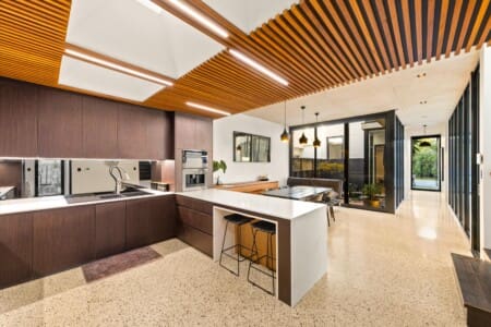 09 MM 28214 Edit Edit