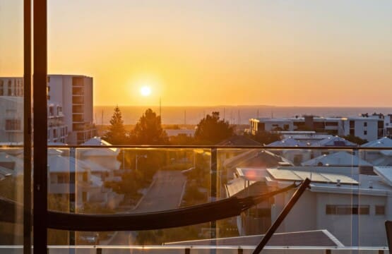 35 BananaProAI com 202613112491