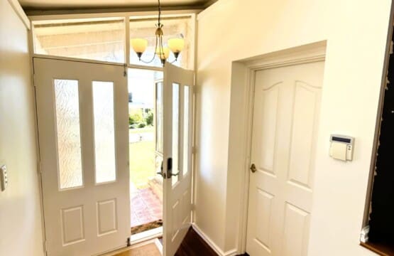 35 OKAY GUESTY AND HF