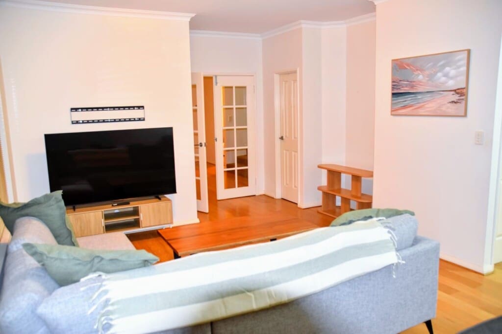 6cb065f1 b519 4a74 a44c 6c4cf069bdf9