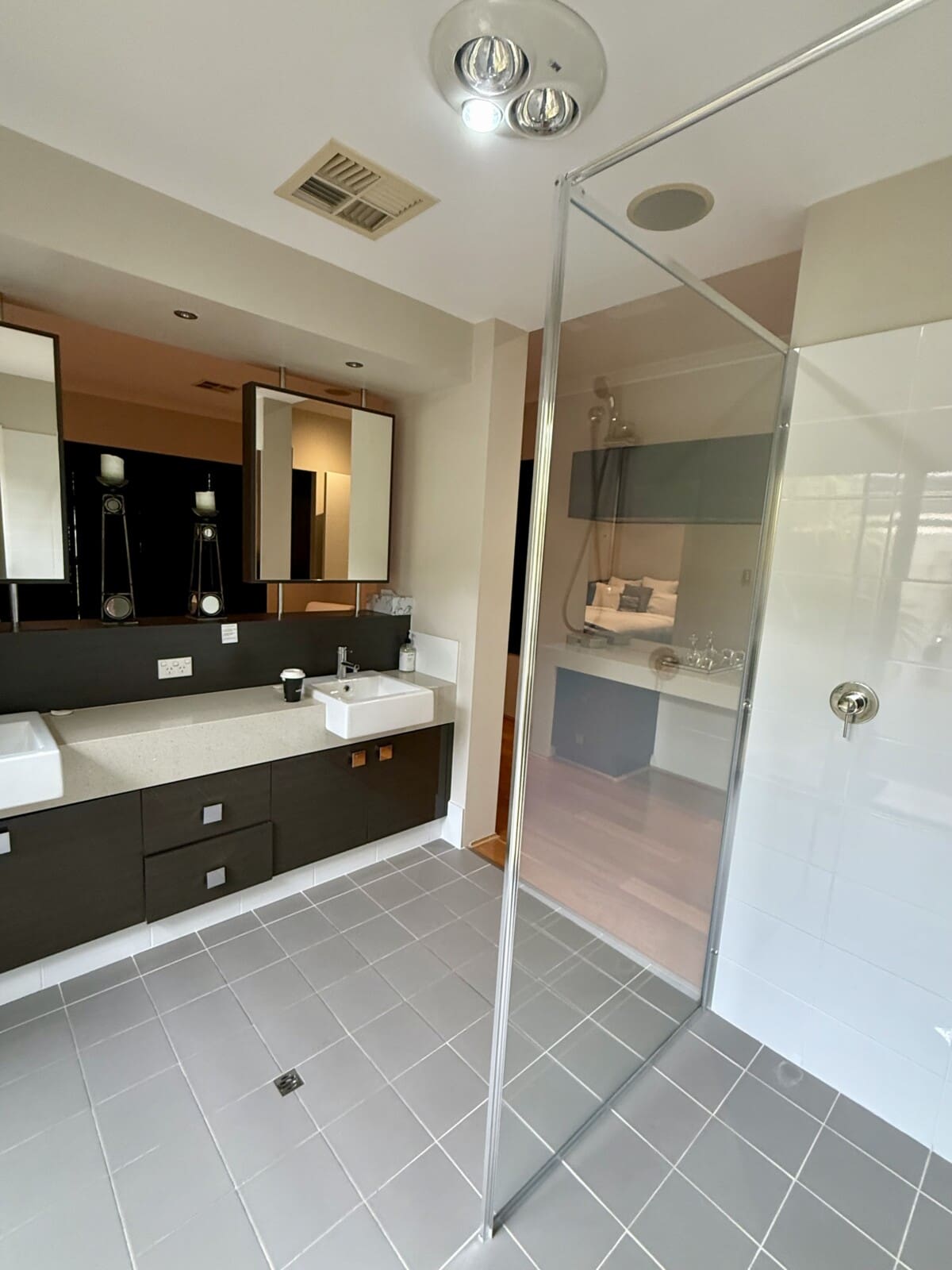 Photo 19 11 2025, 12 48 46 pm