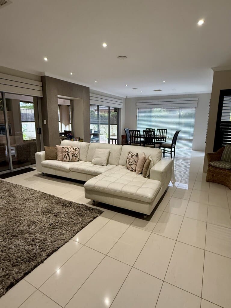 Photo 19 11 2025, 12 54 17 pm