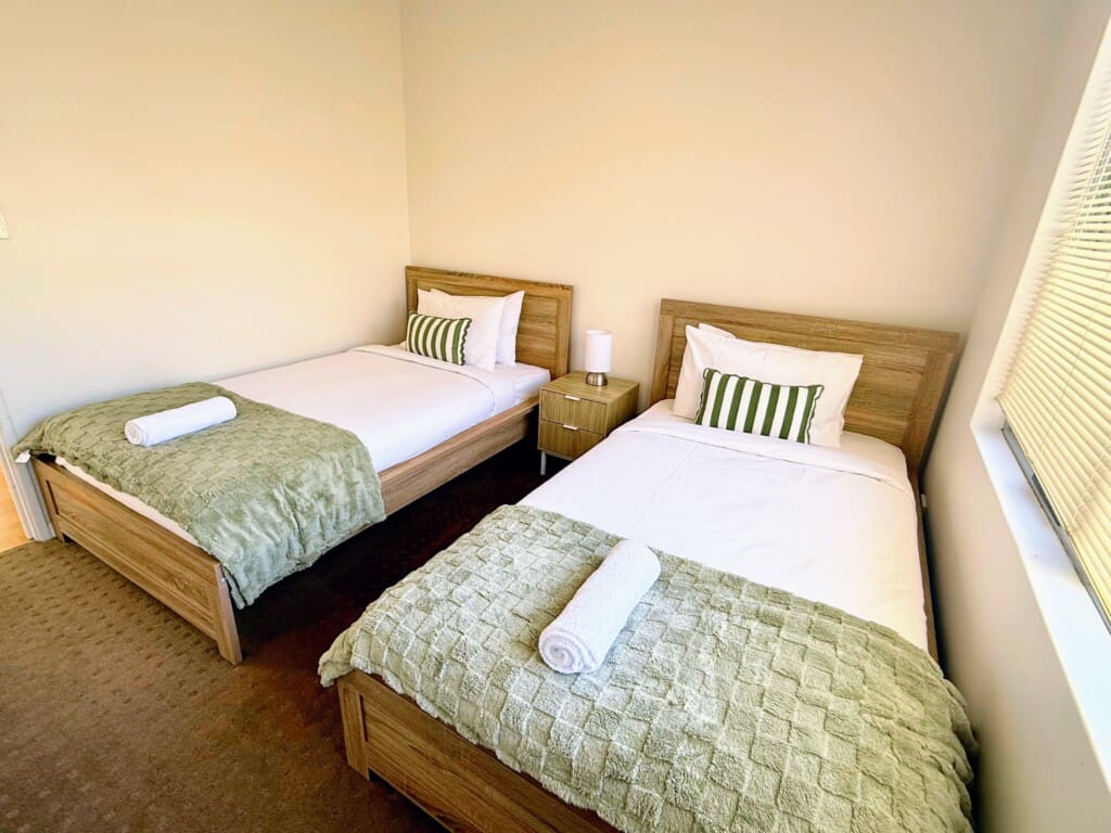 e5322842 fb11 4ce5 8ffa 21b4c2254345