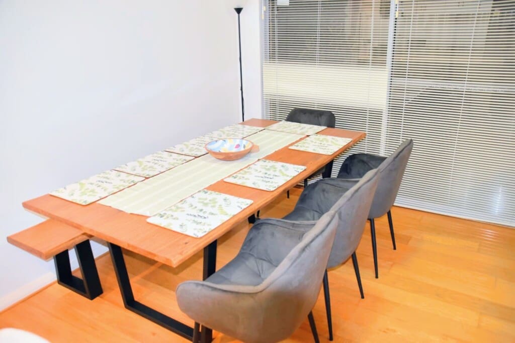 e8d4e2f9 9072 4628 a3ef 18b4e291ff6d