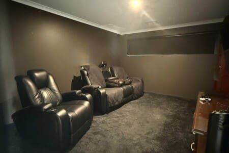 pwtdxnfovrvvuhglvwog