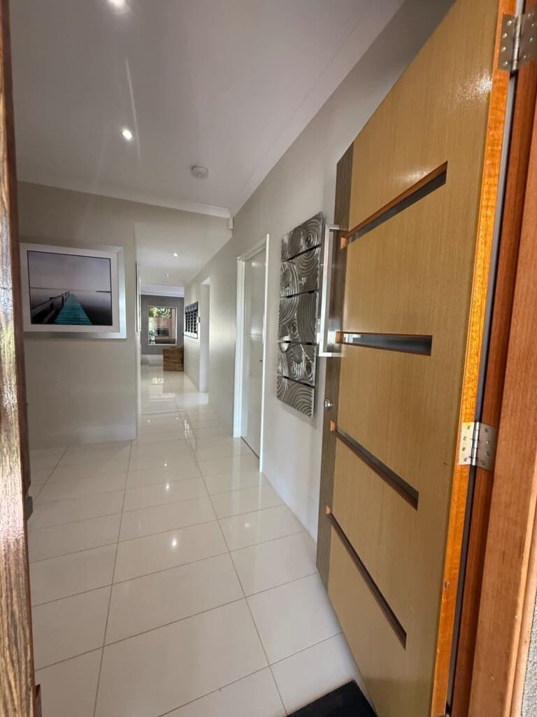 0244c5f8 d8e8 4b dOnIN