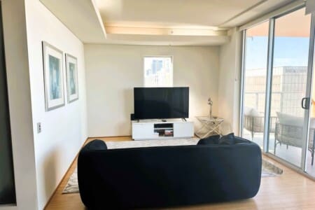 03ff4e0f 8fb0 4a yJT11