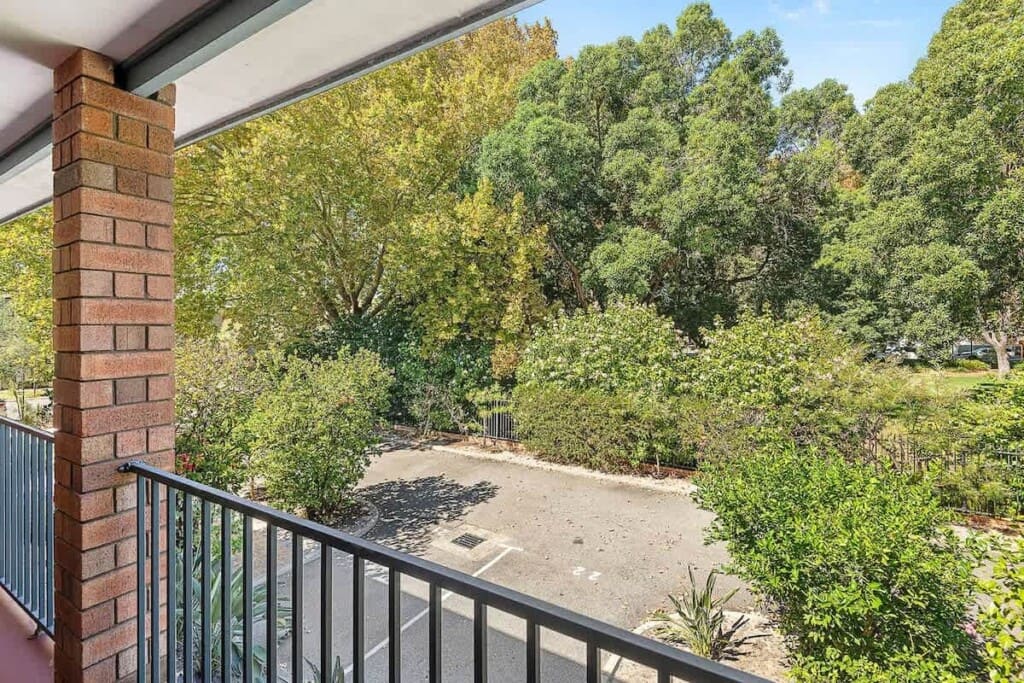 092ec4c7 f3ca 4b Xw6vZ