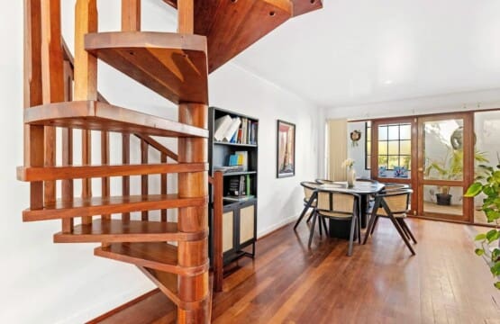 0c1f6447 4f3d 4c wSCpz