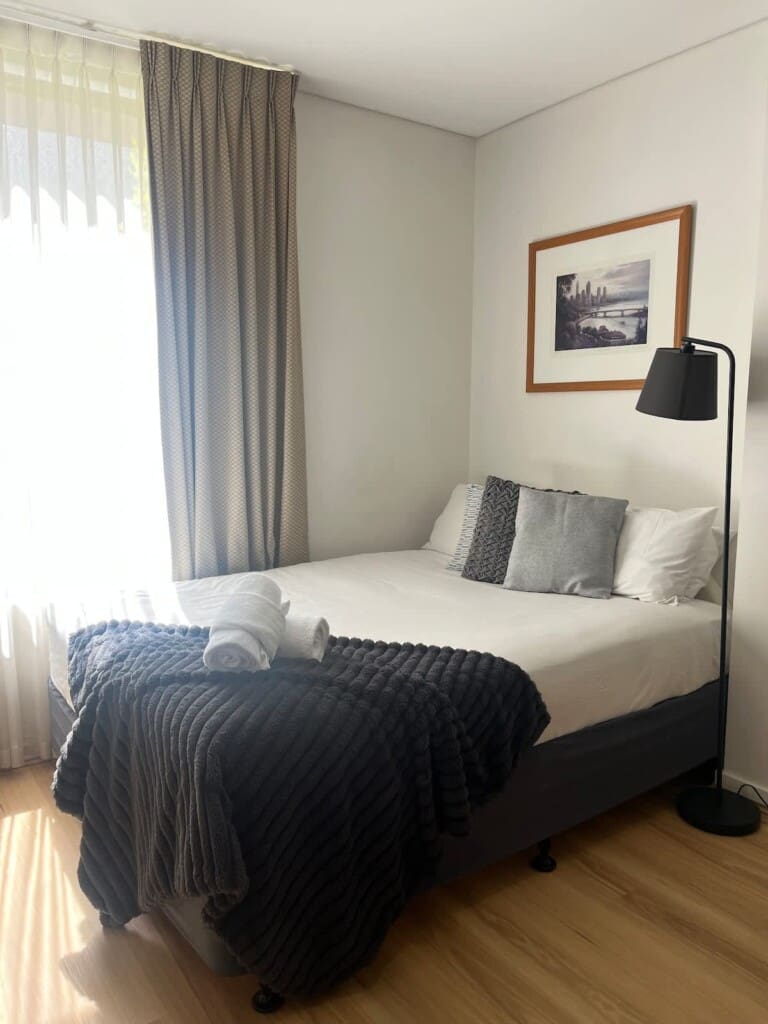 0ebc517c 4bb8 4a 1uizG