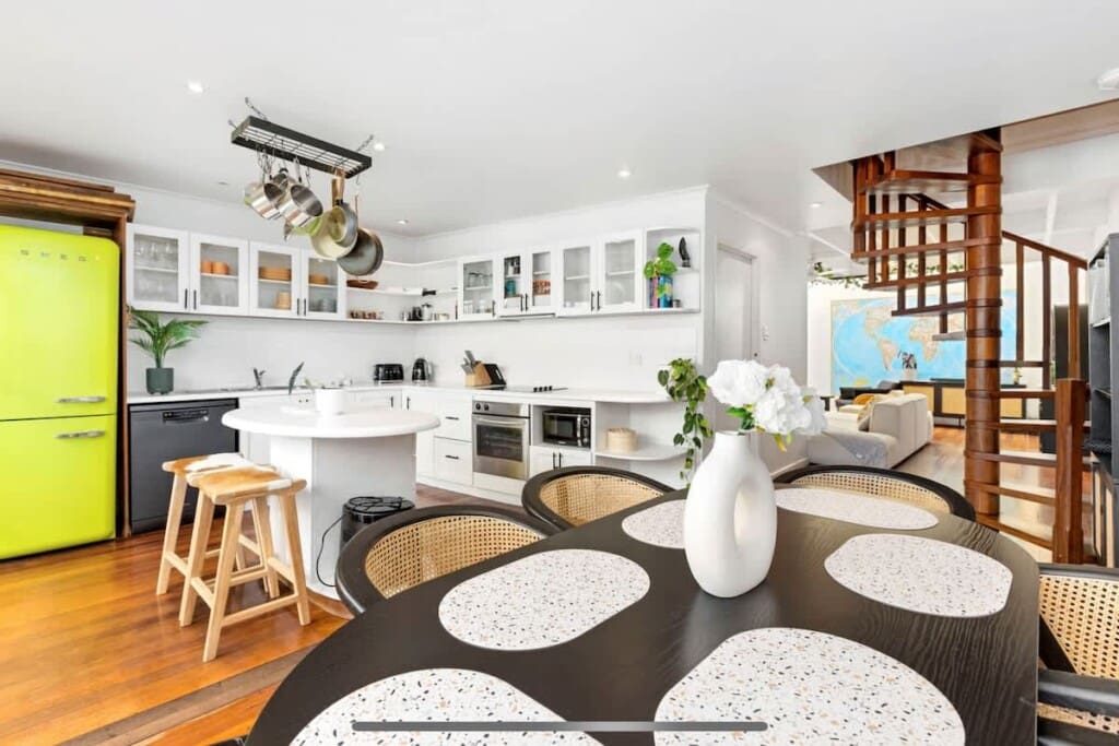 188dbc70 7ad2 4d SOcgX