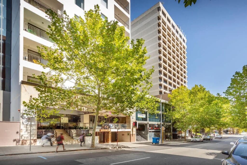 199eabf8 aba1 43 X9n6G