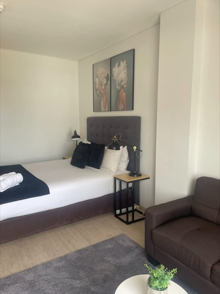 1bf8fbf6 514f 4a hBCuE