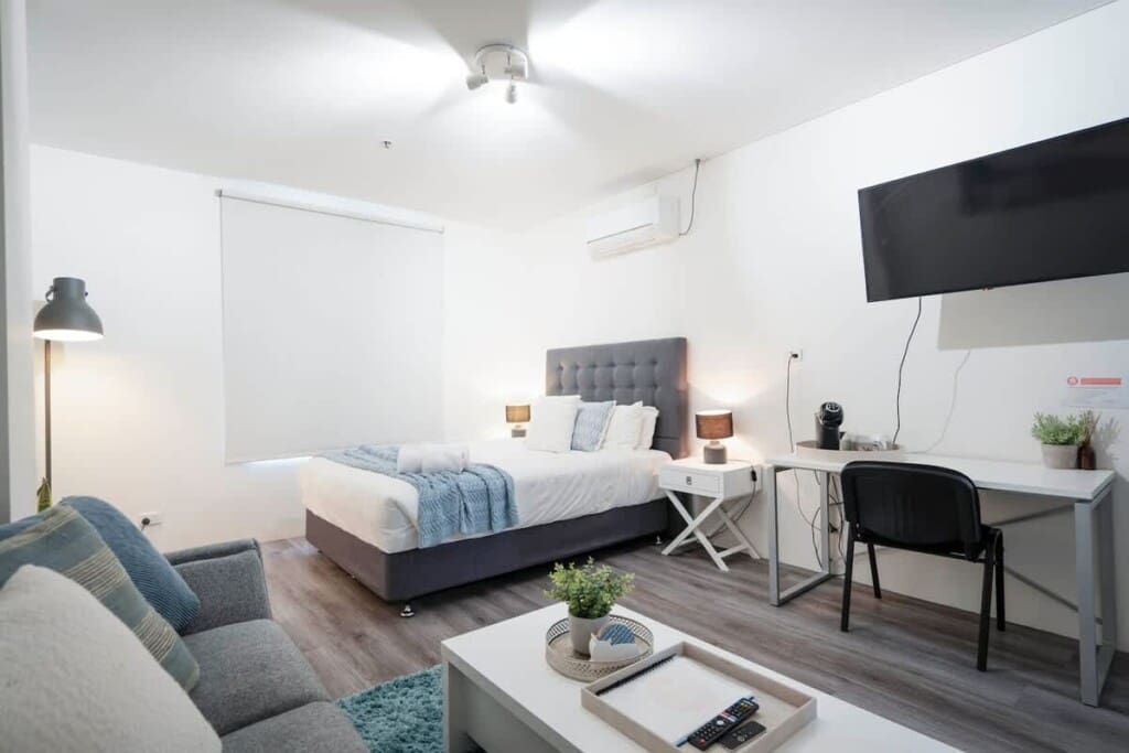 1d8ca25e d141 47 lkd4Q