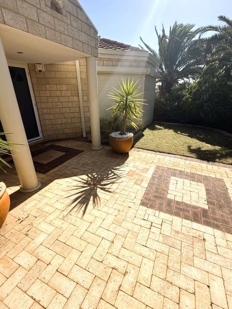 27f9f029 8c76 49 f8zV8