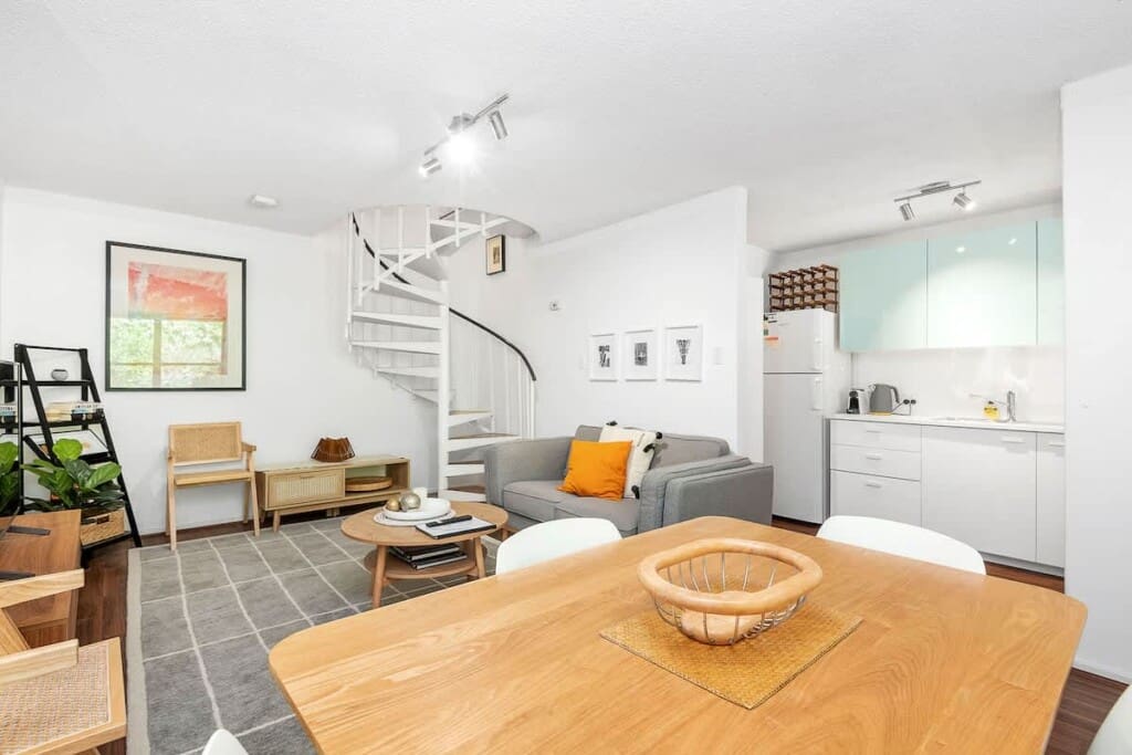 2a3c5465 9cd3 47 biLQt