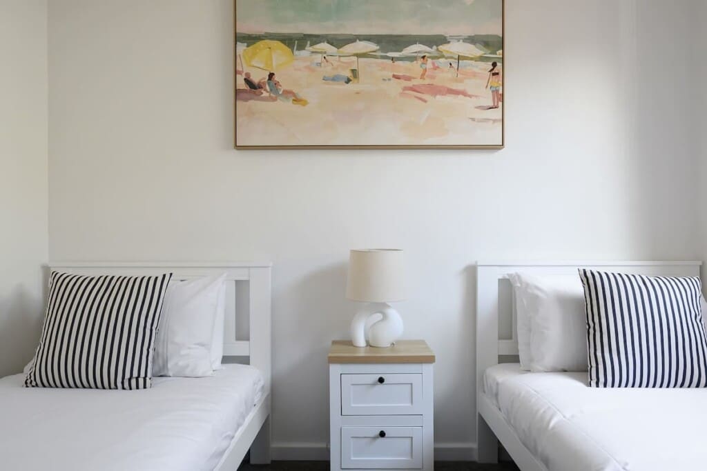 2c072429 82d1 4d ge0M6