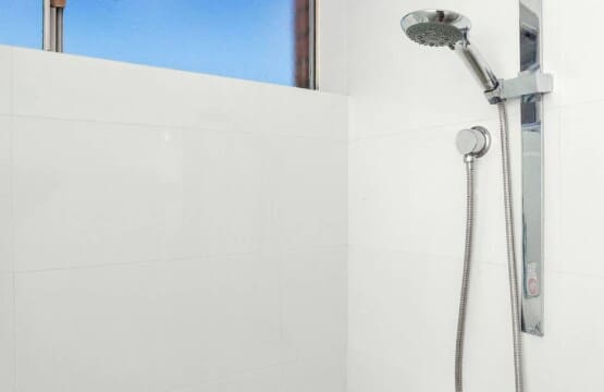 2e0e223e 5887 43 mI7ri