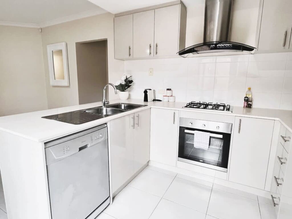 2f561152 51dd 4b f0729