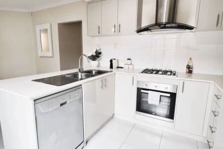 2f561152 51dd 4b f0729