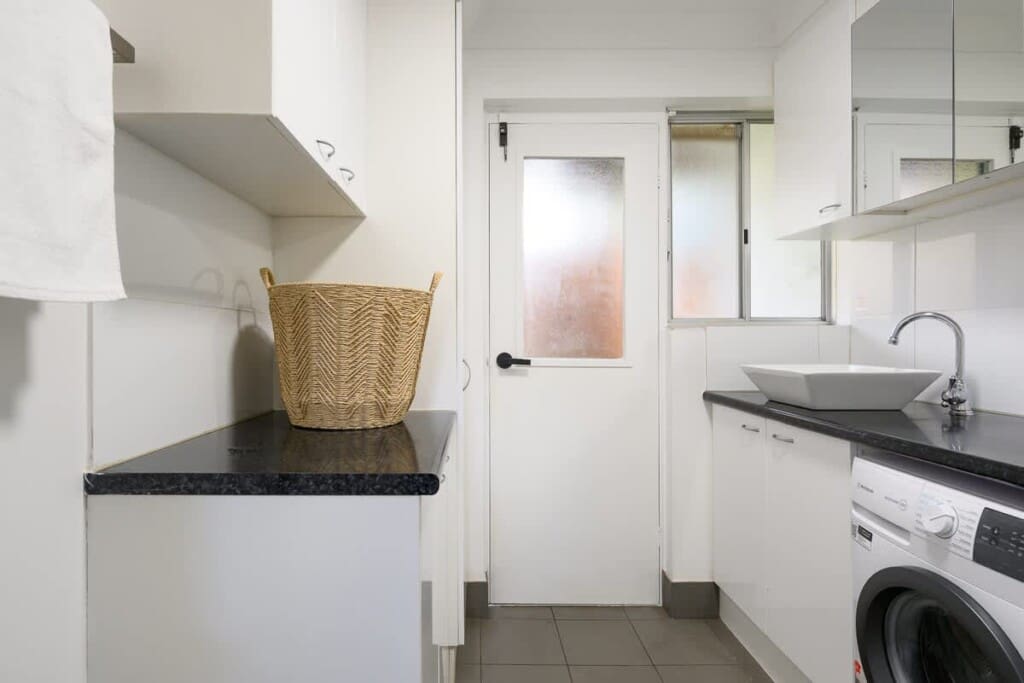 34f6c82e 825b 40 36hzx