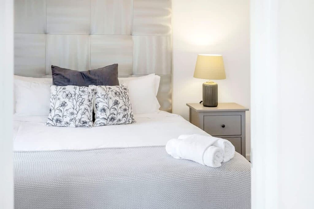 3b2247e7 1b5b 48 K4Nql