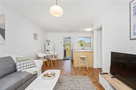 3e360d32 1429 4a 1Jw0t