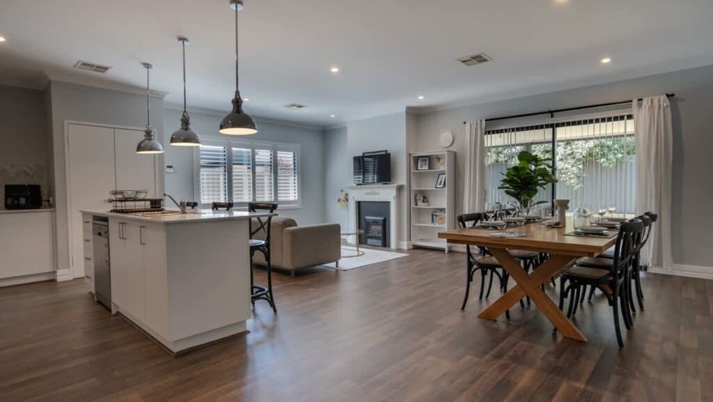 41b22c9e f5a0 41 VotuQ