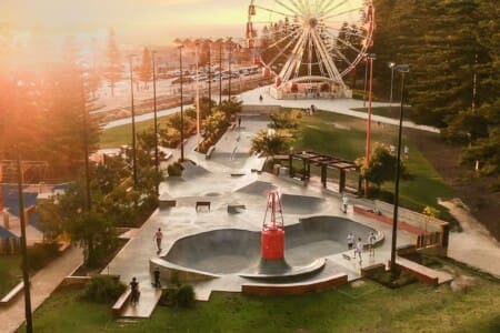 475b77a2 5b49 4a QkwKo