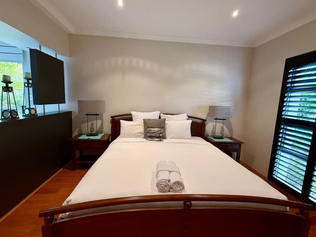 4b69f9fa 84d2 4d FqMVl