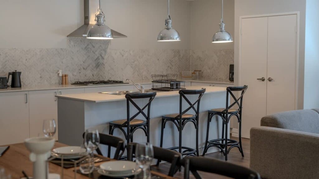 4fad4733 10a5 41 tlzYU