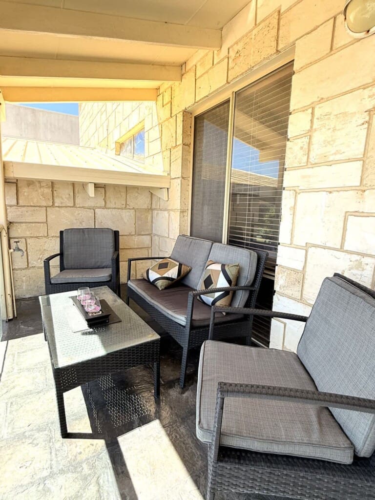 517fec59 42ac 4e PiC8a