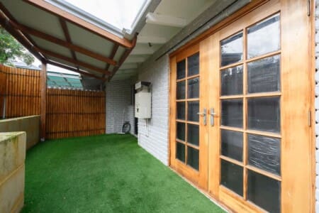 536094ec b0d1 49 u2SBk